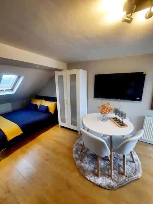 Alross Studio Flat / Private Bathroom Londýn Exteriér fotografie