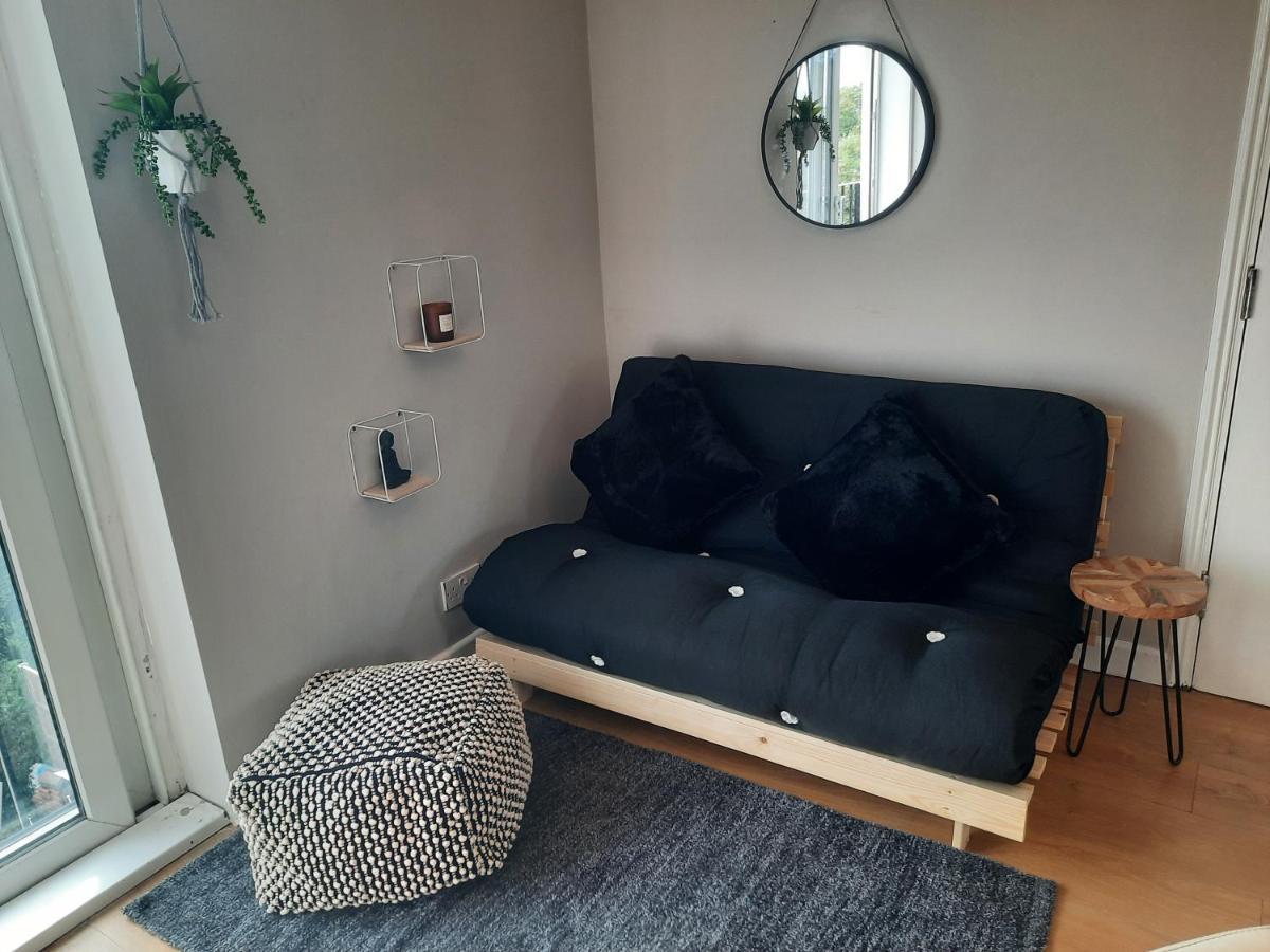 Alross Studio Flat / Private Bathroom Londýn Exteriér fotografie