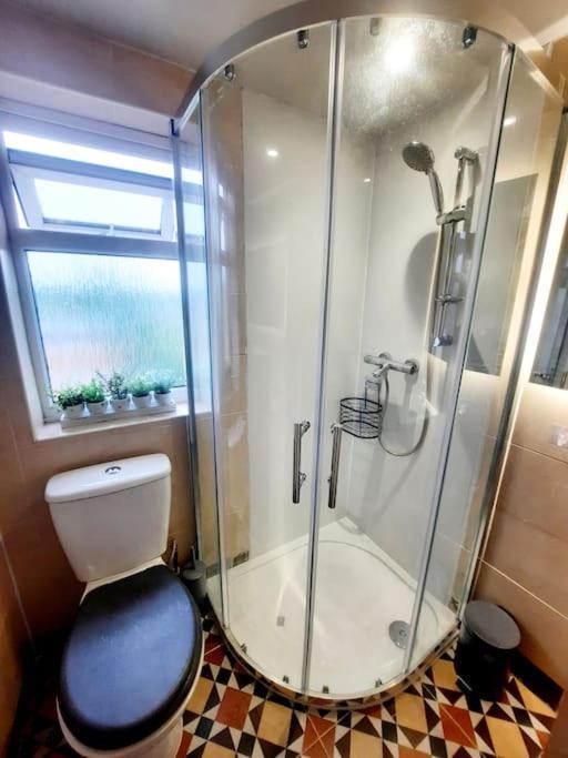 Alross Studio Flat / Private Bathroom Londýn Exteriér fotografie
